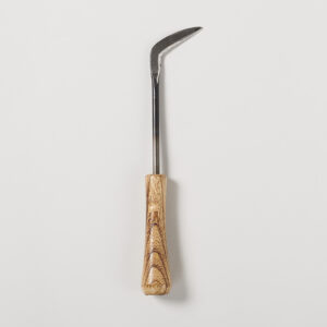 REPOTTING SICKLE WITH WOODEN HANDLE